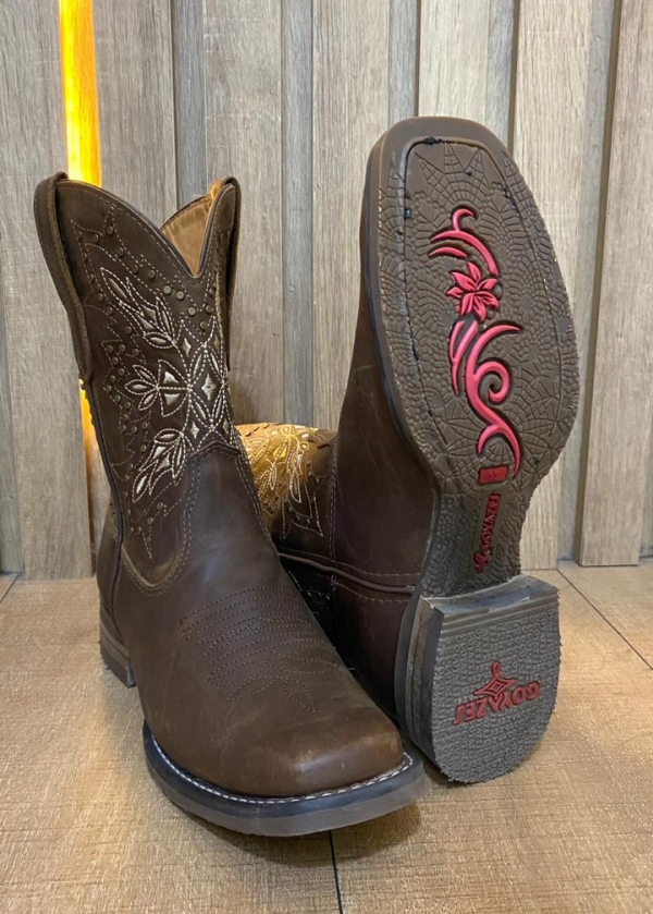 BOTA TEXANA FEMININA GOYAZES COURO DALLAS TABACO BICO QUADRADO FLEX - 243208-CF