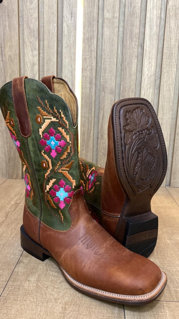 Bota Goyazes Feminina DALLAS FOLHA - 246404